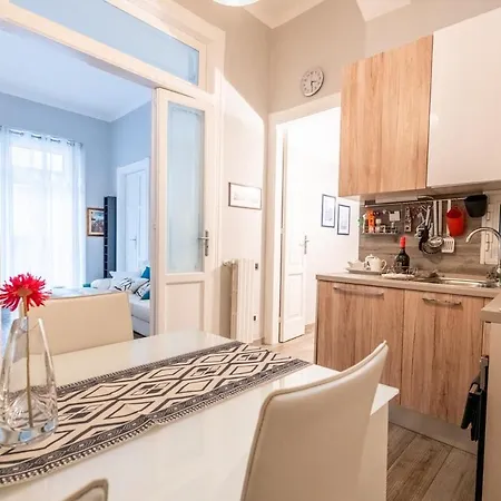 Dea - Boutique Loft * バーリ