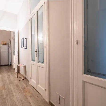 Dea - Boutique Loft Μπάρι